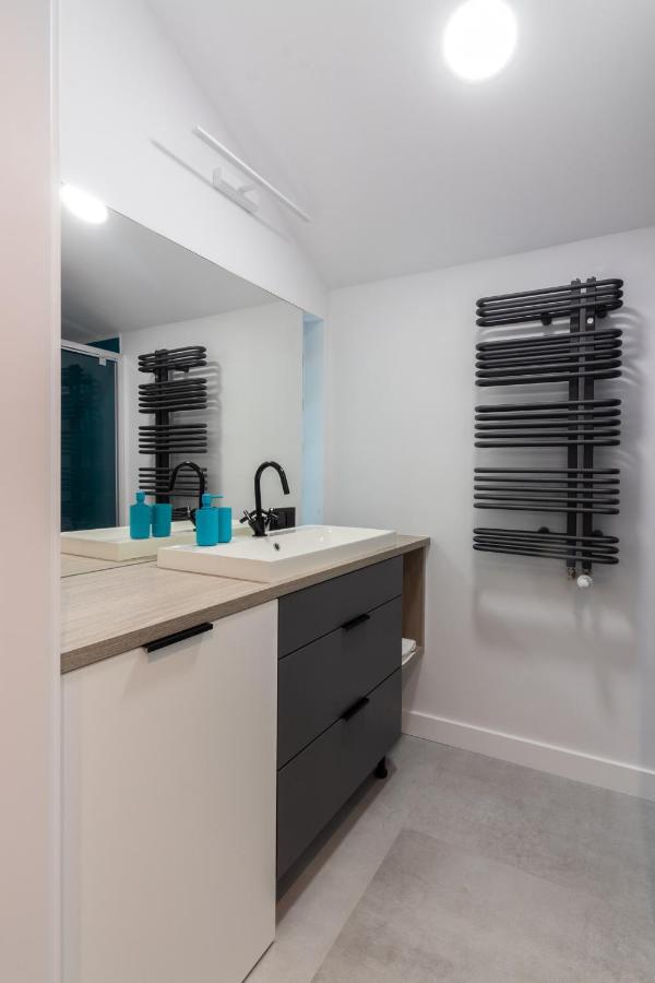 Apartment Nearto Old Town Miodowa Parking คราคูฟ ภายนอก รูปภาพ
