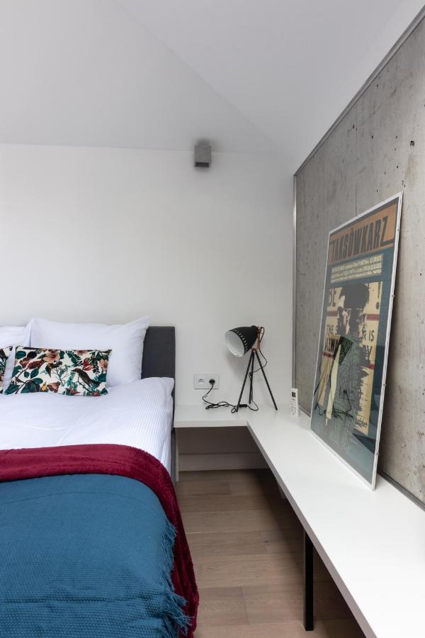 Apartment Nearto Old Town Miodowa Parking คราคูฟ ภายนอก รูปภาพ